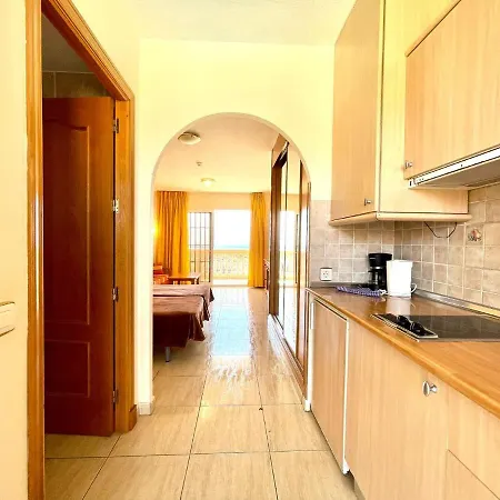 Estudio Cerca Playa En Costa Del Silencio Con Wifi Y Piscina Lejlighed